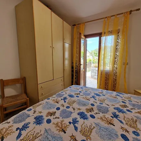 Orchidea Apartment *